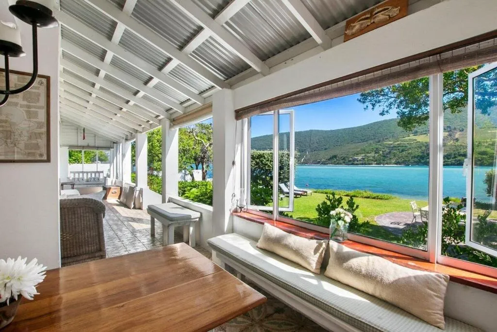 Brushwood 5-Bedroom Holiday Home on Leisure Isle — photo 4 of 14