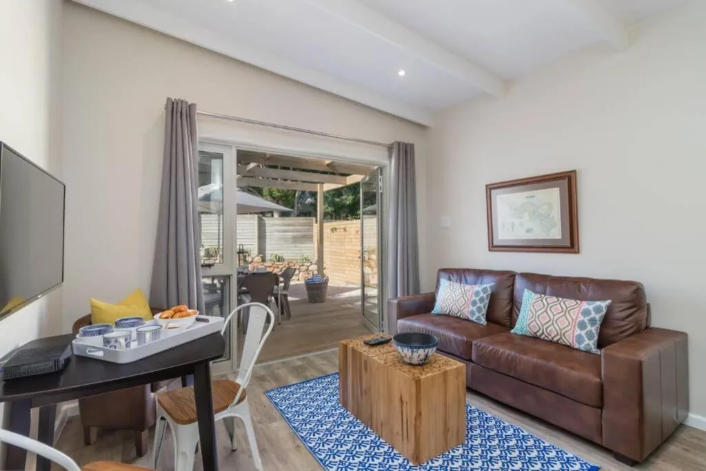 Flow — apartment on Leisure Isle, Knysna