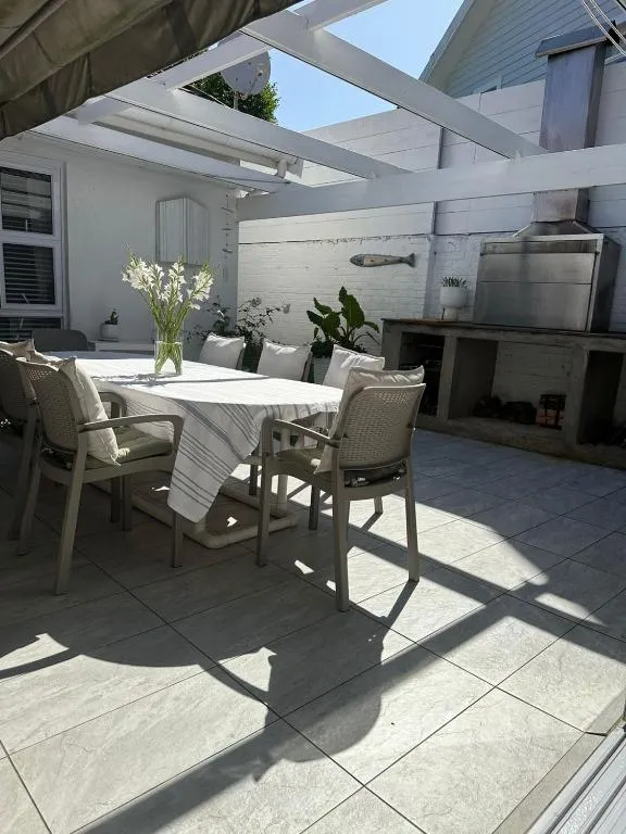 Holiday Home -On Leisure Isle near Bollard Bay — photo 3 of 14