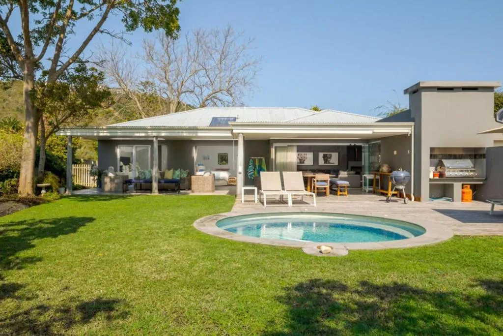 House Parkes — villa on Leisure Isle, Knysna