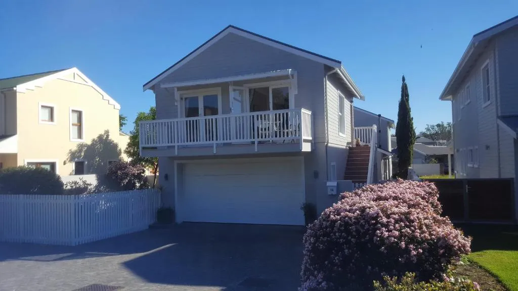 Island Nest — apartment on Leisure Isle, Knysna