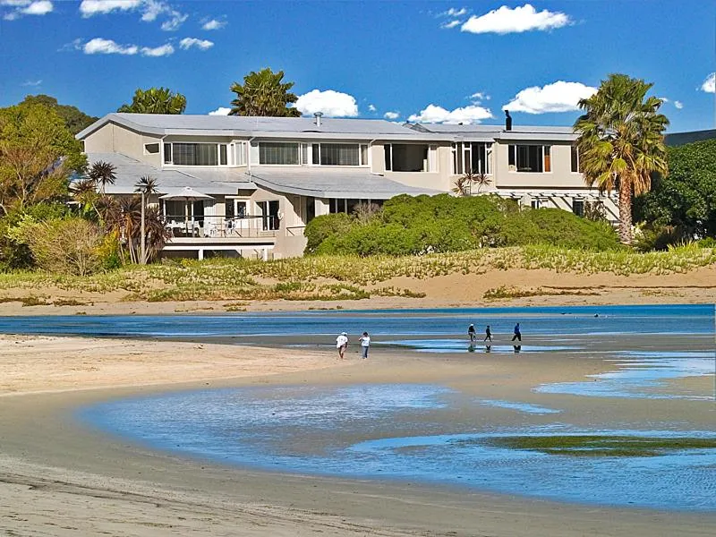 Leisure Isle Lodge — photo 2 of 14