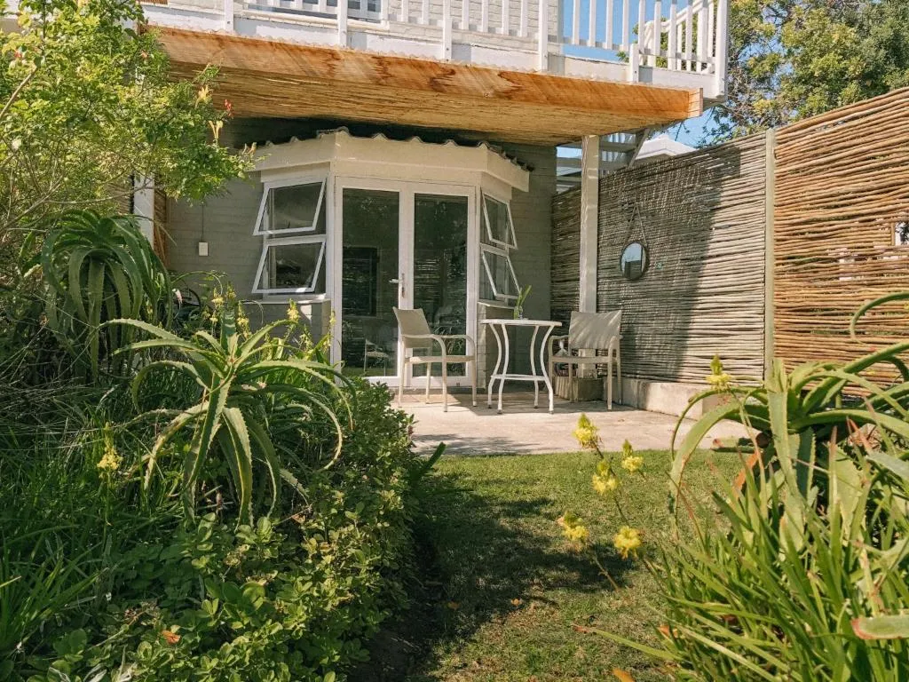 Panzi Garden Suite — photo 2 of 14