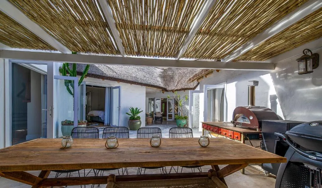 Private Villa on Leisure Island — photo 2 of 14